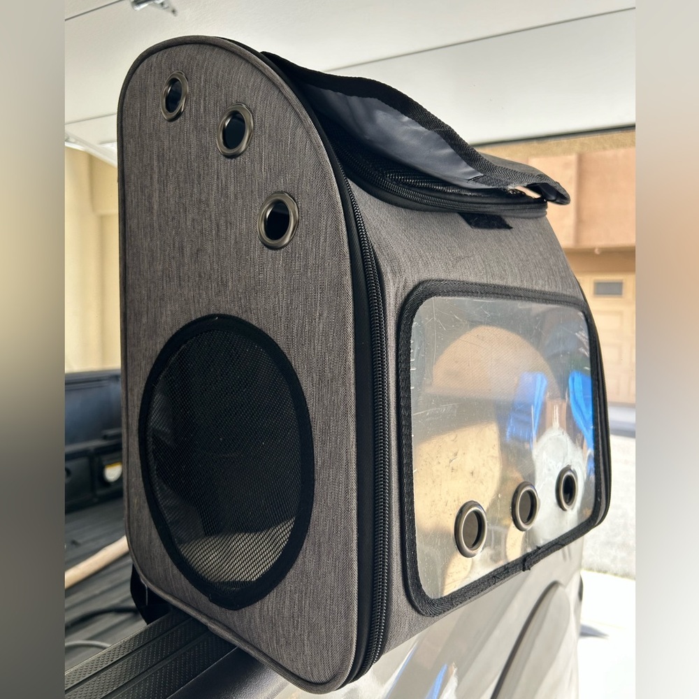 Pet Dog Cat backpack carrier